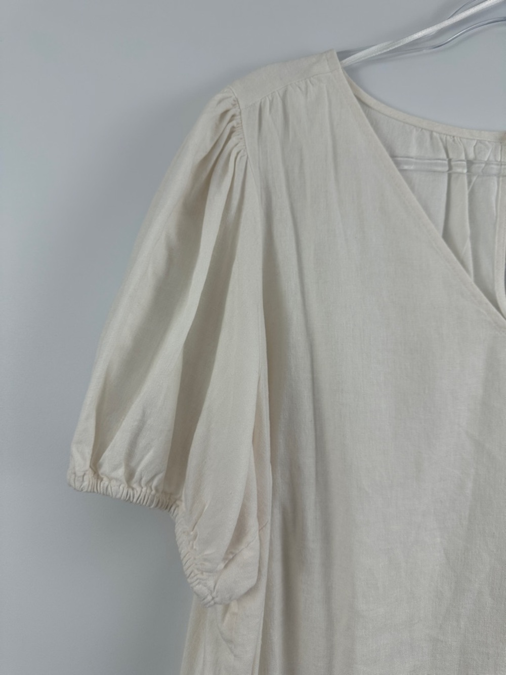 LC Lauren Conrad Cream Linen Blend Puff Sleeve Blouse XL V-Neck Cottagecore Top - Picture 4 of 7
